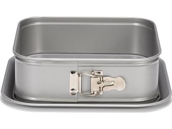 Patisse kvadratisk form 24 cm sølvstål