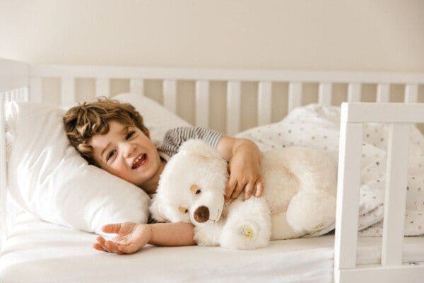 DREAMER BEAR WITH SOUND 30 CM
