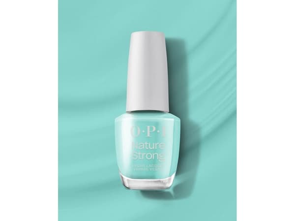 OPI Nature Strong Nail Lacquer - - 15 ml