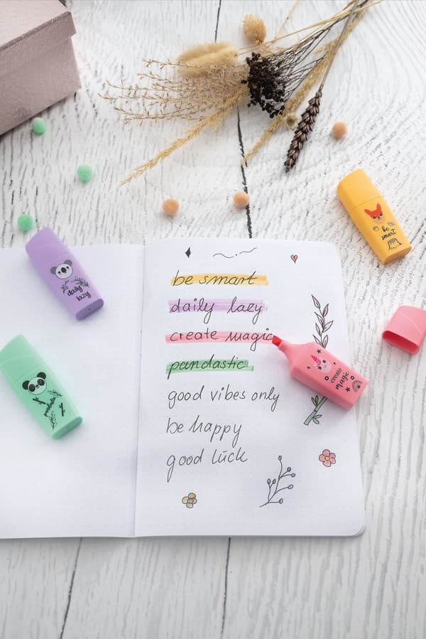 Mini Animal Highlighters, 4 Colors