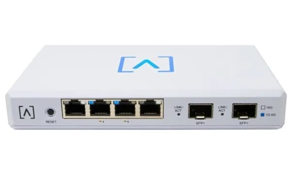 Deltaco Route 10 - 10 Gbps-ruter