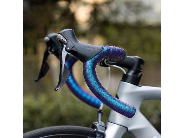 RockBros styretape i silikon perforert med kameleon-effekt – lilla