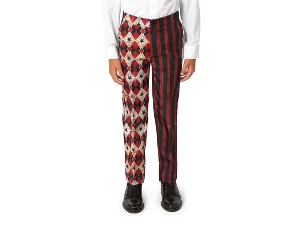Läskig röd clowndrake