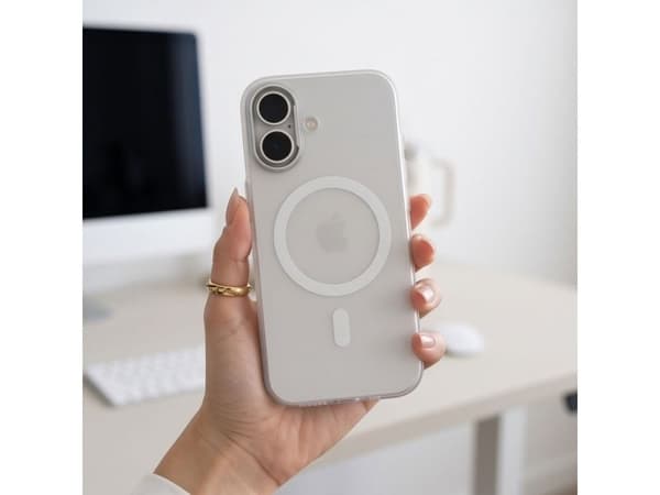 Tech-Protect MagZero MagSafe Case for iPhone 17 - Matte White