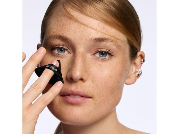 CATRICE Magic Perfectors Powder Puff Duo, Flat, Black, 2 pc(s)