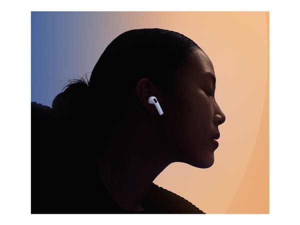 Apple AirPods 5 - Wireless Charging Case