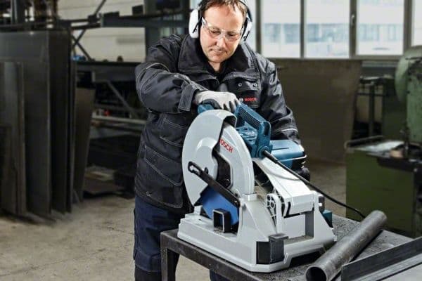 Bosch metalafkorter GCD 12 JL