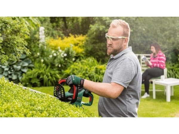 Bosch EL-HÆKKEKLIPPER UNIVERSAL HEDGE CUT 50