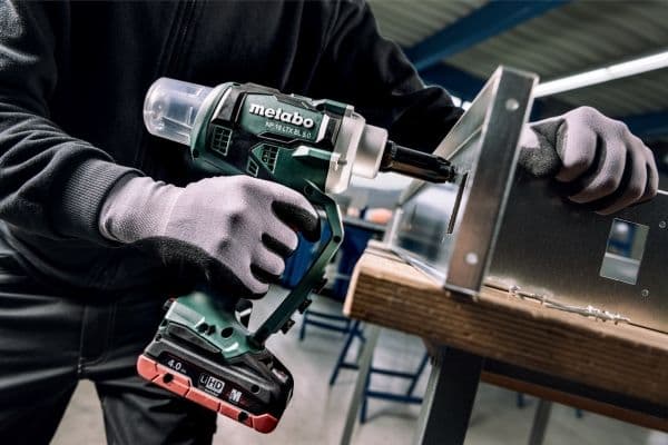 Metabo NP 18 LTX BL 5.0, 2,2 kg