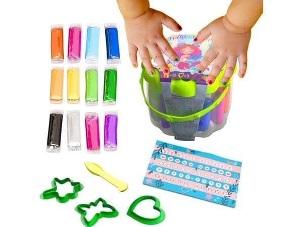 Creative nail studio-sett