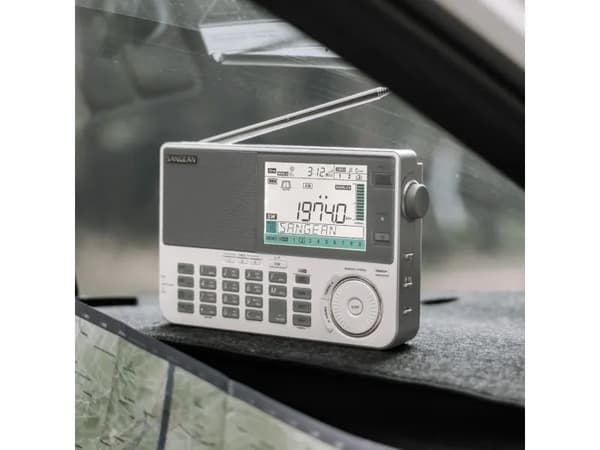 Sangean ATS-909 X2 världsradio, vit
