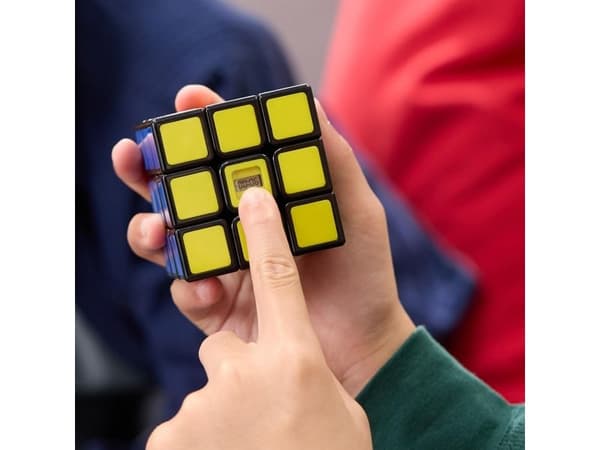 6074028, 8 vuosi/vuosia