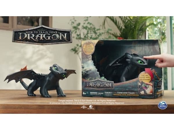 Spin Master Dragons Movie RC Real Flying Toothless