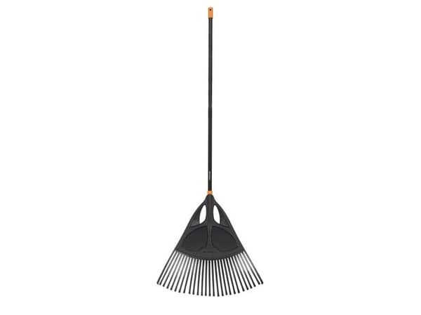 Fiskars Harava kiinteä pitkä 1735mm (1015645)