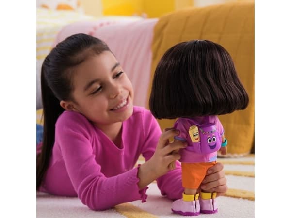 Dora The Explorer Sing &amp; Explore Dora-nukke 30 cm