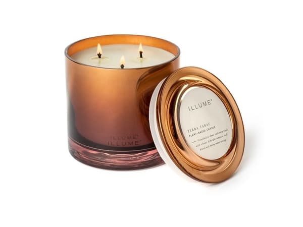 ILLUME Terra Tabac Statement Glas Duftlys, Brun,