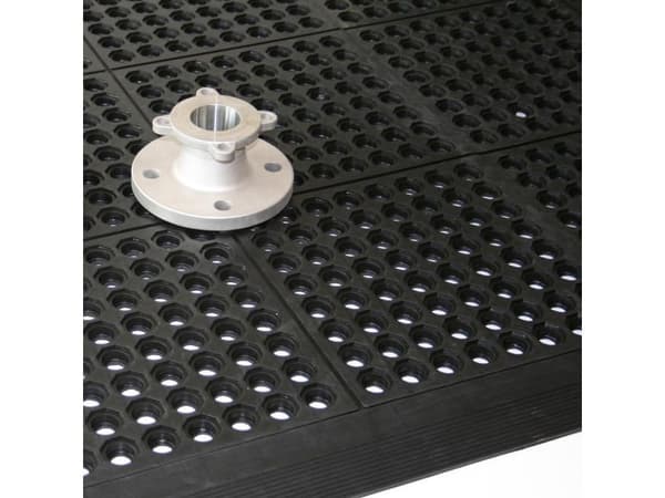 Modulaarinen matto Viemäri