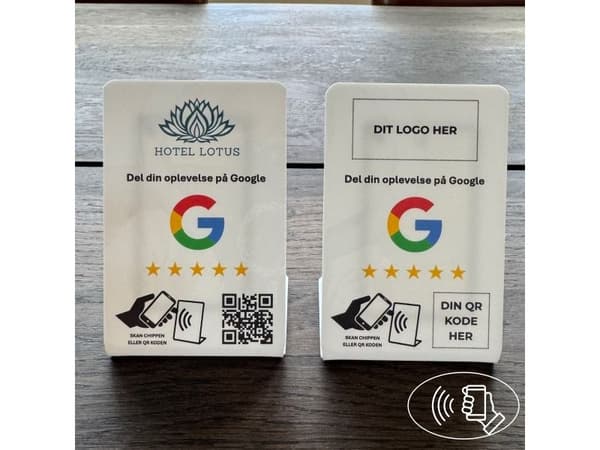 Bordsskylt med CHIP, liten – Anmäl dig – GOOGLE, akryl, vit