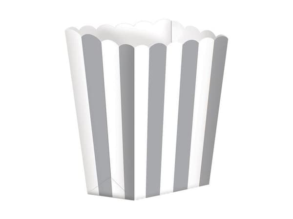 Popcorn-kupit hopeisilla raidoilla