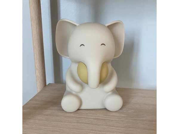 Nuuroo Sigge natlampe - elefant