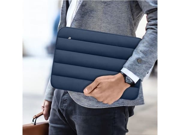 Tech-Protett fluffig laptopväska 15-16" - Marinblå