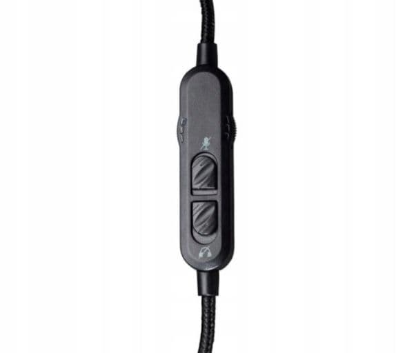 Mad Catz P.I.L.O.T. 3 hodetelefoner