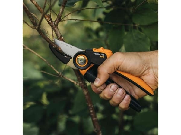 Fiskars X-Series P941 - Pruner - FiberComp - Long
