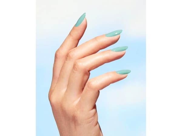 OPI Nature Strong Nail Lacquer - - 15 ml