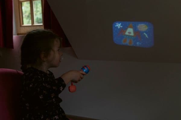 Lommelyktprojektor XL Space, 24 bilder