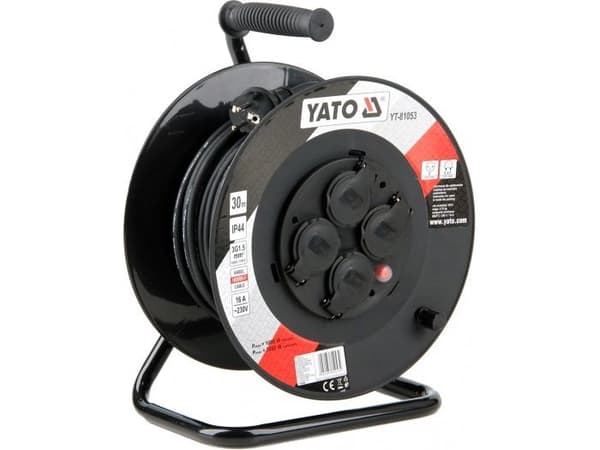 YATO 30m 3 x 1.5mm2 drum extension cable IP44 81053