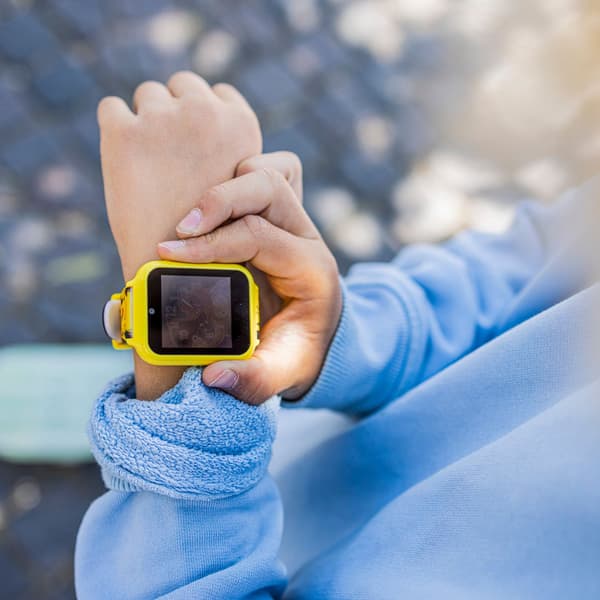 Accutime smartklocka Pokemon Yellow