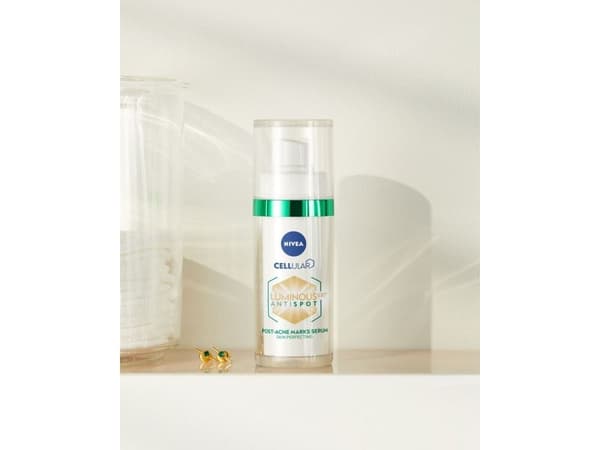NIVEA Luminous 630 Post-Acne Dark Marks Serum 30ml