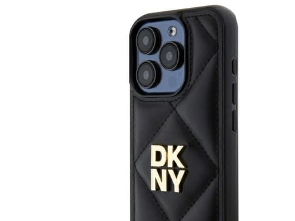 DKNY quiltat Stack Logo-skal till iPhone 15 Pro Max - svart