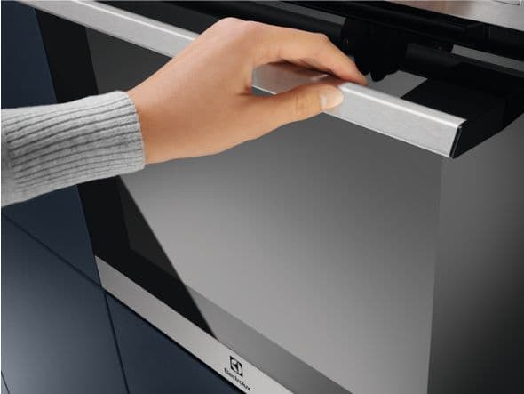 Electrolux EOF3H50BX 65 L A Rustfrit stål