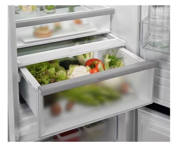 Electrolux ENC8MD19S, 206,8 l, SN-T, 35 dB, D, Hvit