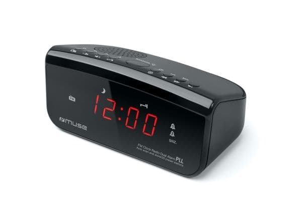 Klokkeradio M-12 CR