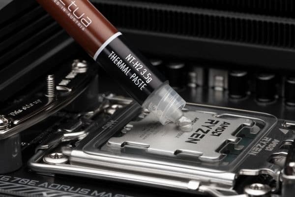 Noctua NT-H2 - Termomasse - grå
