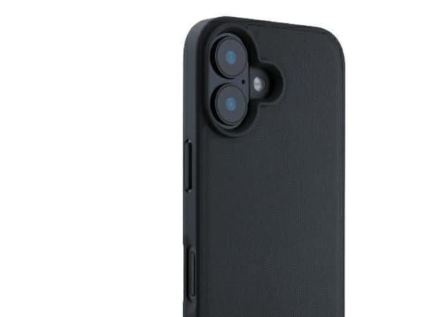 Mercedes Textured And Plain Leather MagSafe case for iPhone 16 - black