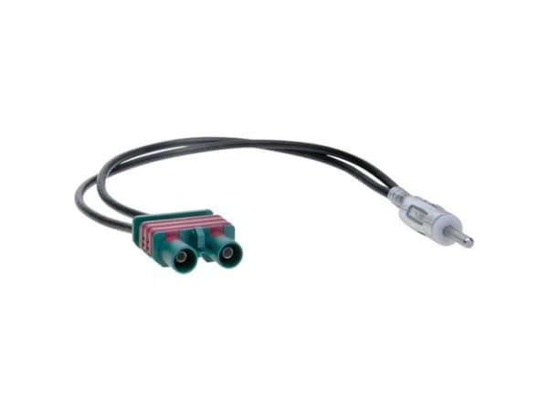 Antennisovitin Volvo 2010-&gt