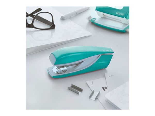 Stiftemaskin Leitz 5502 NeXXt WOW 30 ark Isblå