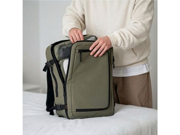 Tech-Protect Defender S50 ryggsäck för Ryanair & Wizzar, 20L laptop - Oliv