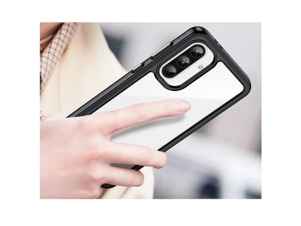 Outer Space-deksel til Samsung Galaxy A26 med fleksibel ramme - svart