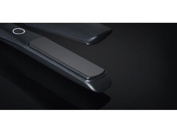 GHD Platinum+ plattång för hår, svart
