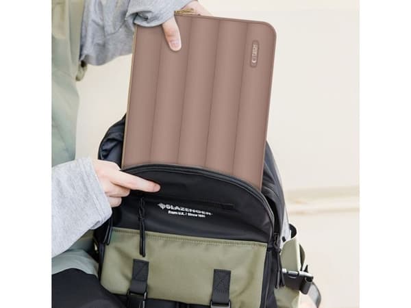 Tech-Protect Puffy 13-14" laptopväska - brun