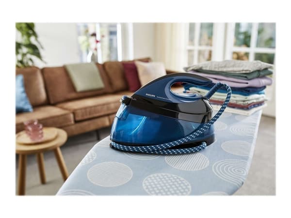 Philips PerfectCare Compact GC7846/80 blå
