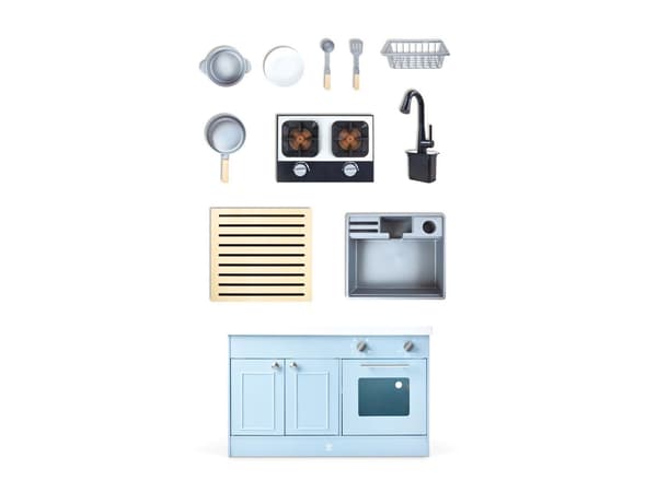 Hape Deluxe Kitchen With Running Water