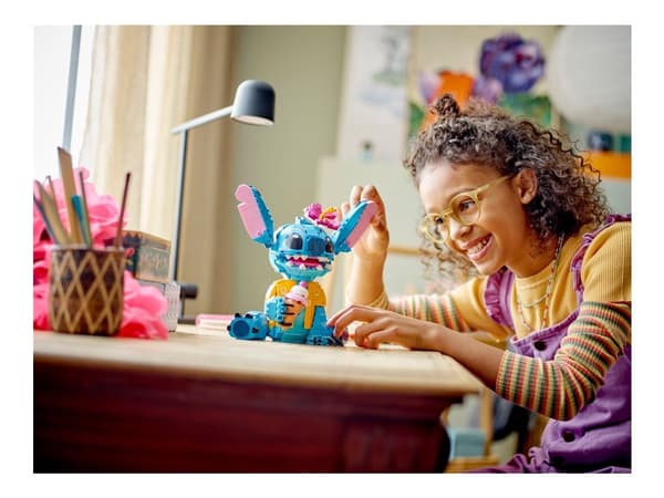 LEGO Disney Classic 43249 Stitch