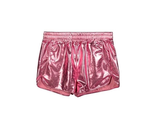Vaaleanpunaiset Rave-hotpantsit