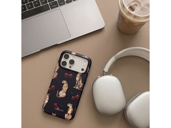 Tech-Protect Lamano MagSafe case for iPhone 18 Pro / 17 Pro - black and brown