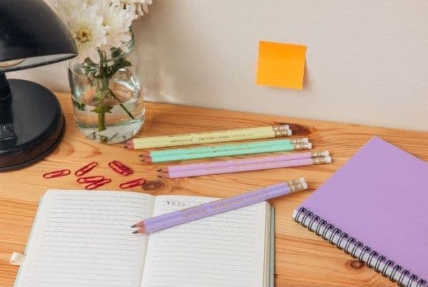 BIC Evolution, HB, Grön, Rosa, Lila, Gul, Hexagonal, 53 mm, 18 mm, 181 mm